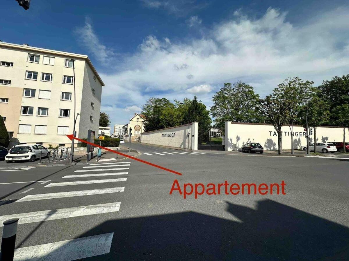 Au Coeur Du Quartier Taittinger Apartment Reims Exterior photo